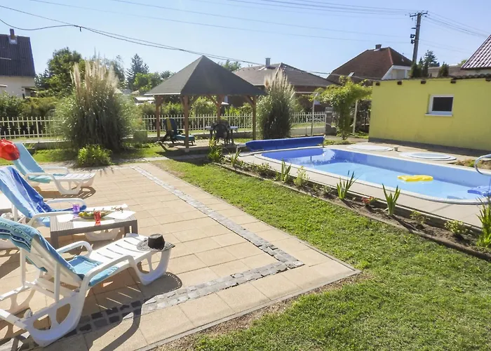 Case de vacanță Sunny Day By Interhome